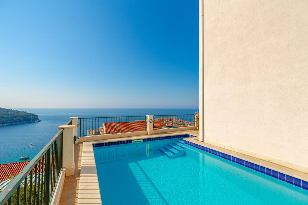 Photo of Outdoor in Ploce