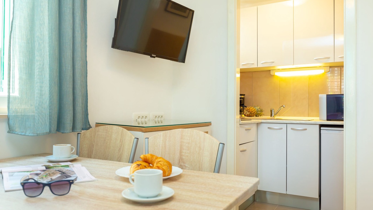 Photo of Kitchen in Pile