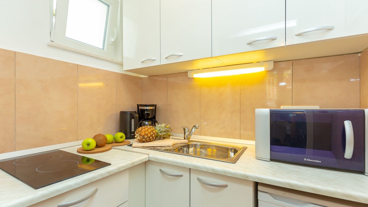 Photo of Kitchen in Pile