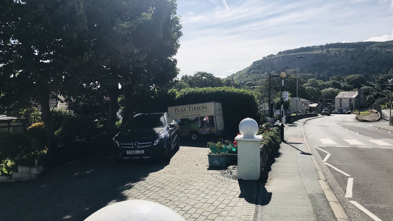 Photo of Others in Llanddulas