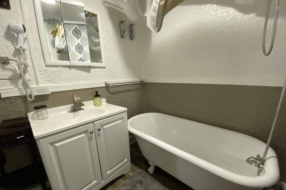 Photo of Bathroom in Parkside