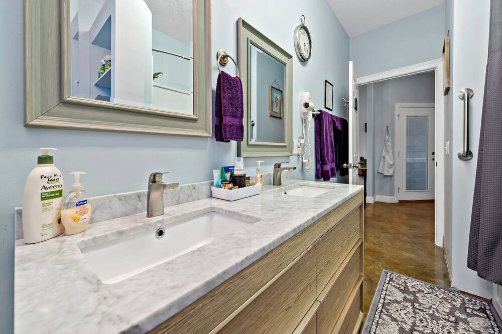 Photo of Bathroom in Shallotte