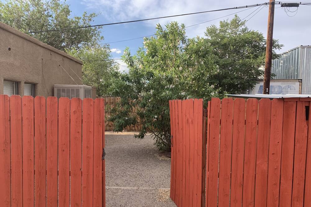 Photo of Others in Albuquerque
