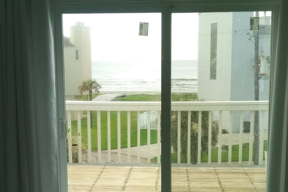 Photo of Patio Balcony in Indian Beach