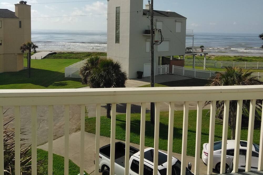 Photo of Patio Balcony in Indian Beach