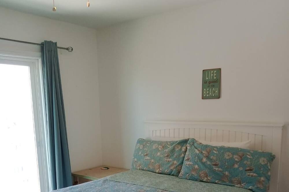 Photo of Bedroom in Indian Beach