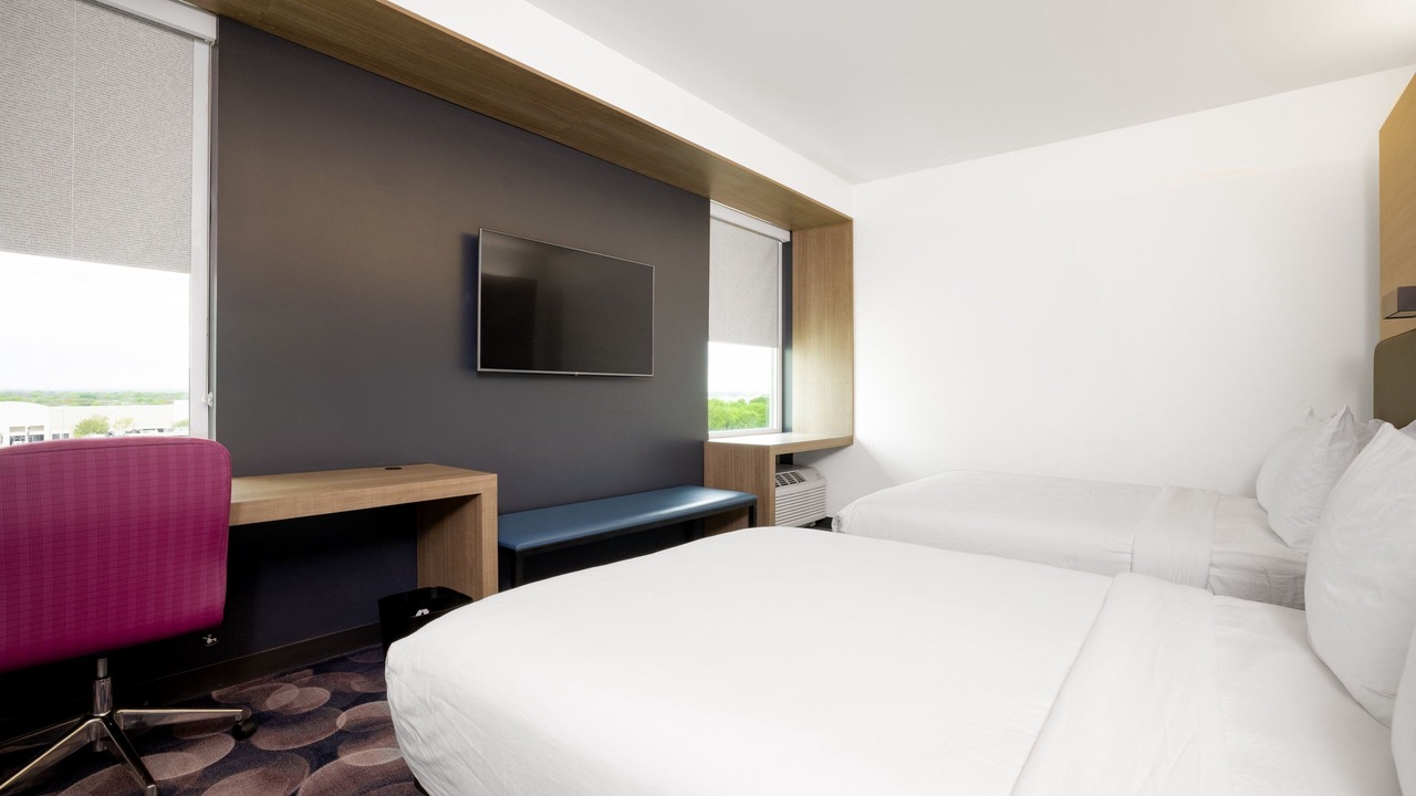 Photo of Bedroom in Montopolis