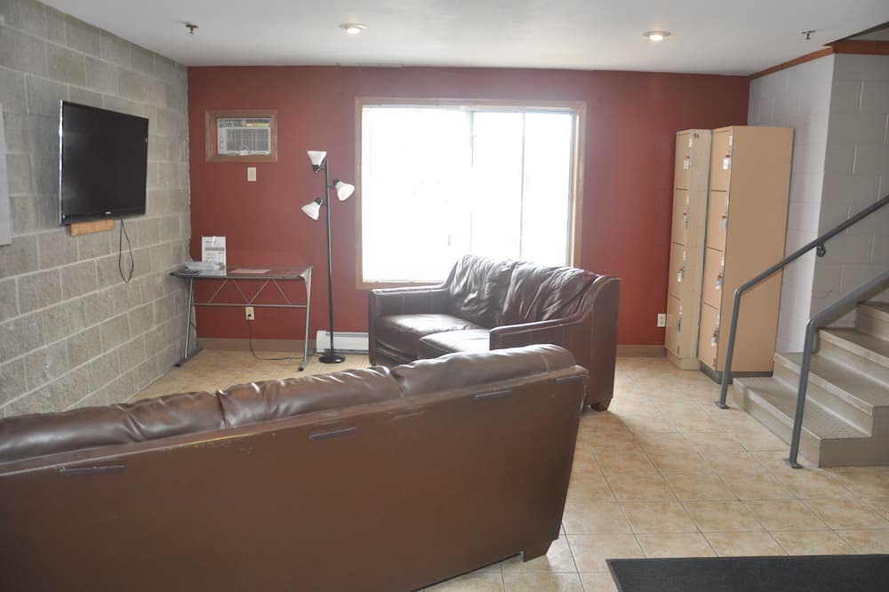 Photo of Livingroom in Winona