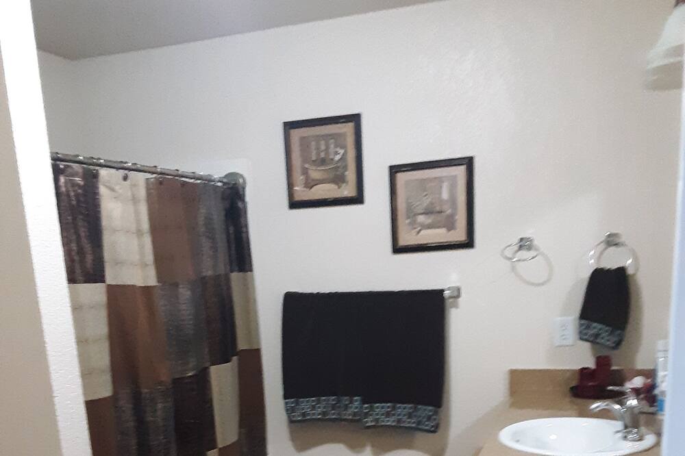 Photo of Bedroom in Estacada