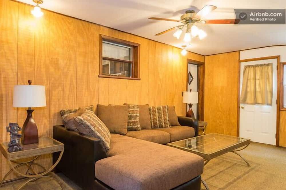 Photo of Bedroom in Purling