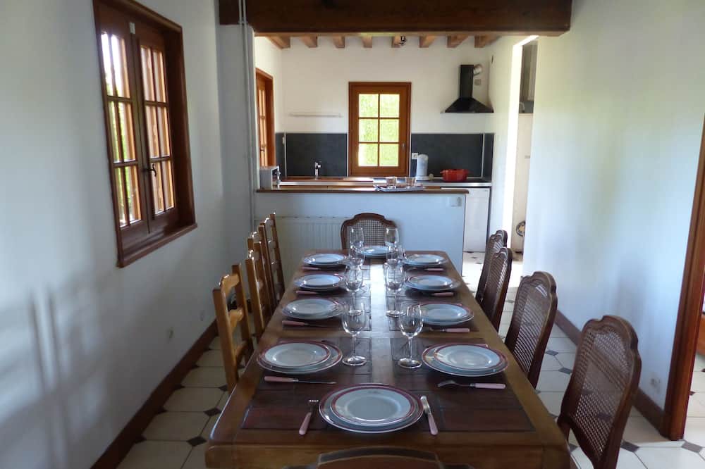 Photo of Kitchen in Bourgeauville