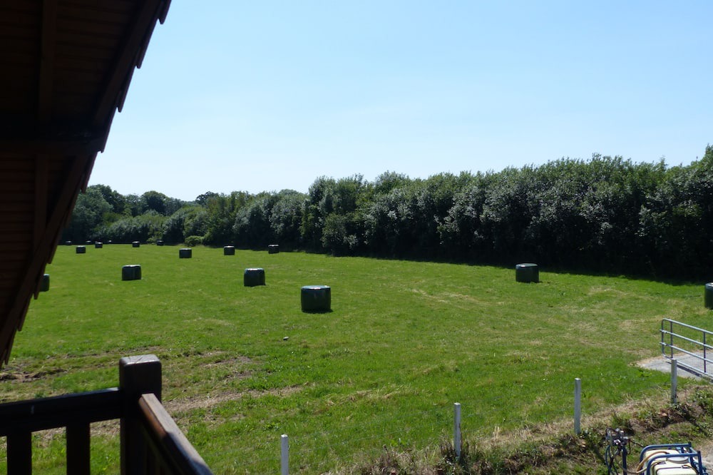 Photo of Outdoor in Bourgeauville