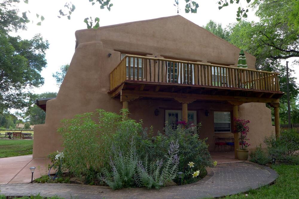 Photo of Outdoor in Bosque Farms
