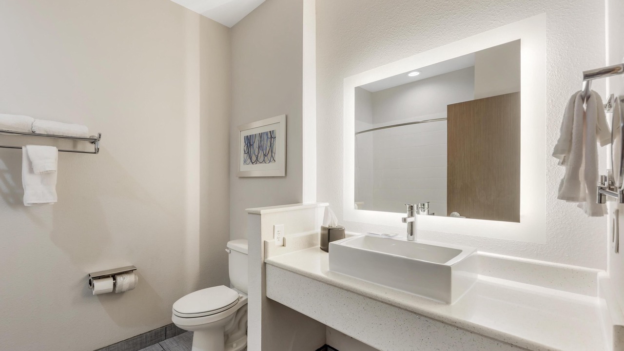 Photo of Bathroom in La Vernia
