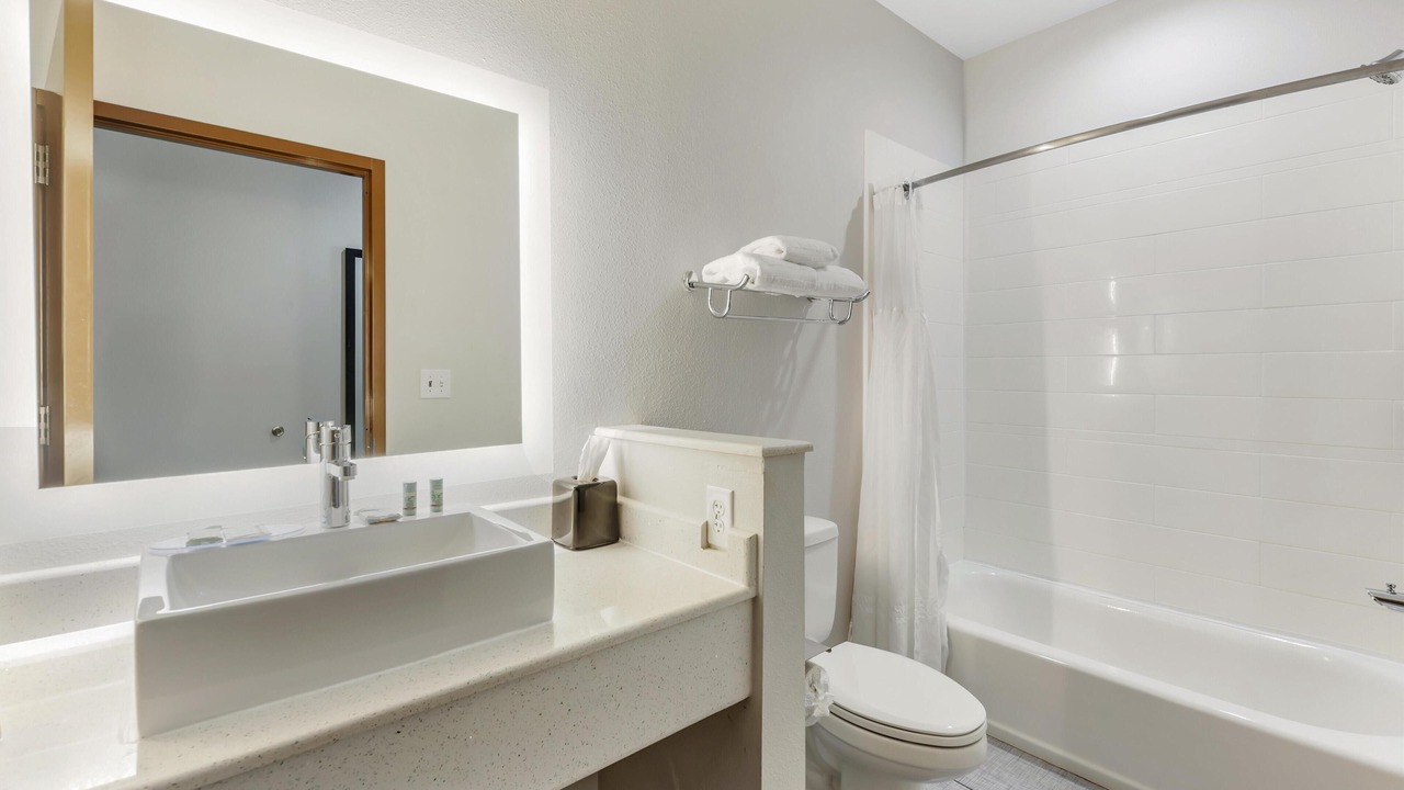 Photo of Bathroom in La Vernia
