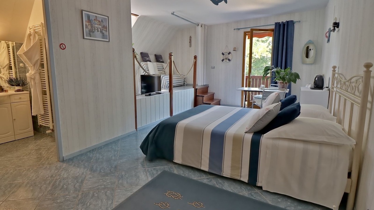 Photo of Others in Saint-Ondras