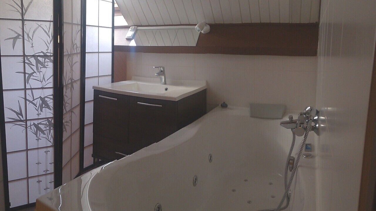 Photo of Others in Avallon