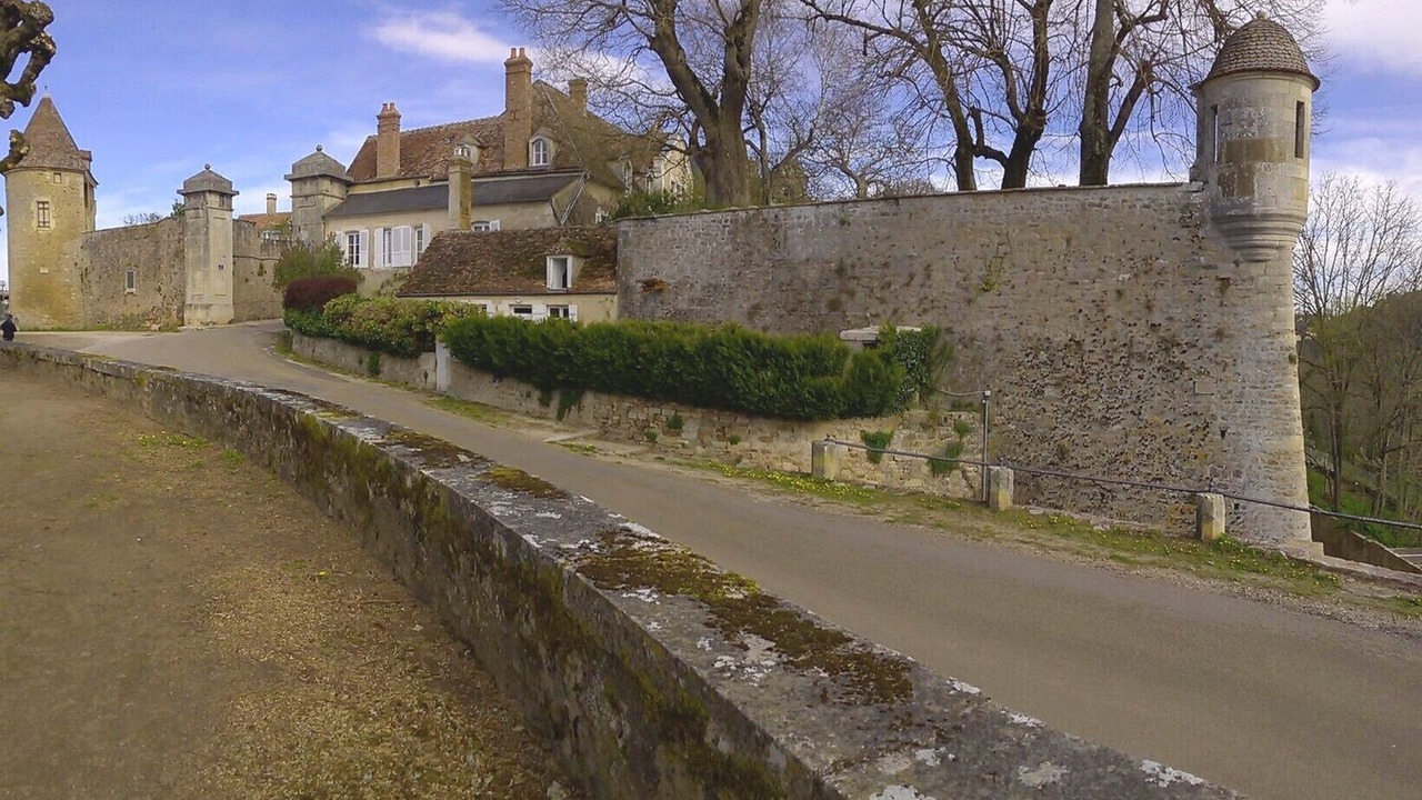 Photo of Outdoor in Avallon