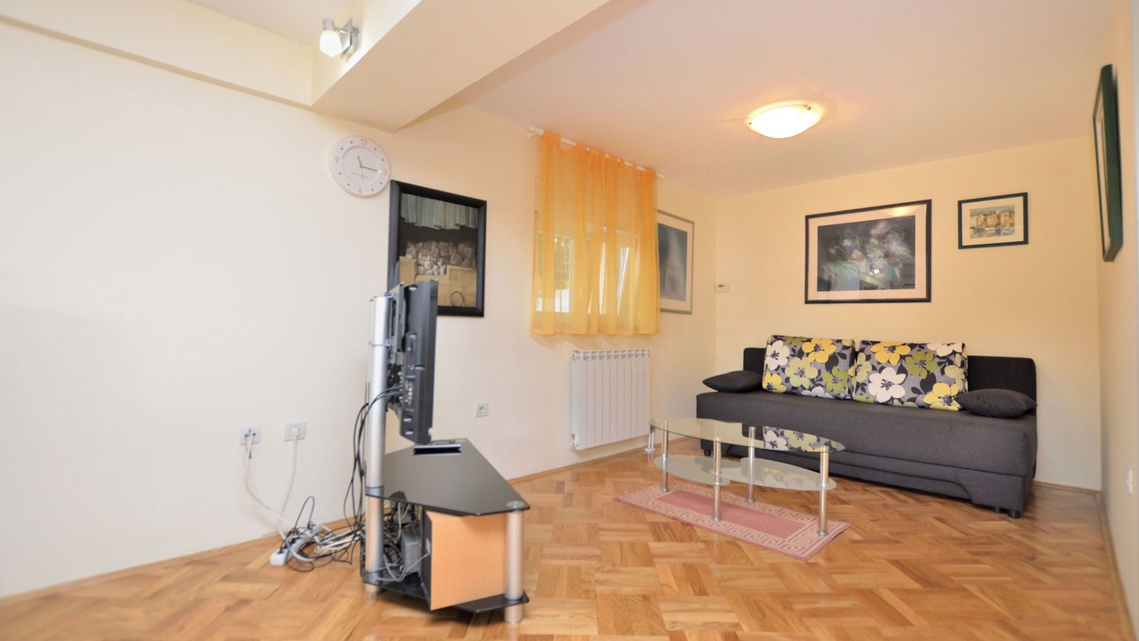 Photo of Bedroom in Sarsoni