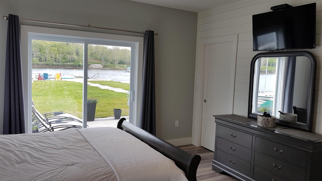 Photo of Others in Mahone Bay