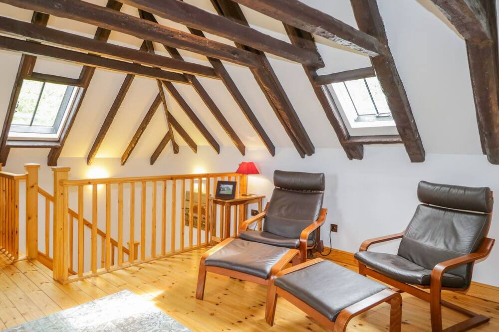 Photo of Livingroom in Hunspow