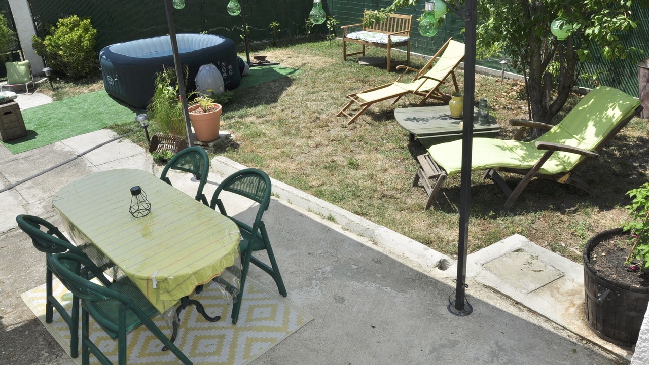 Photo of Outdoor in Villemoustaussou