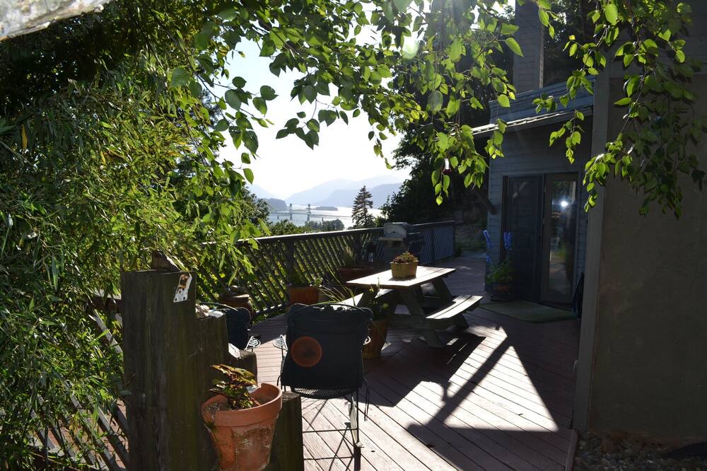 Photo of Outdoor in Mt. Hood - Columbia River Gorge