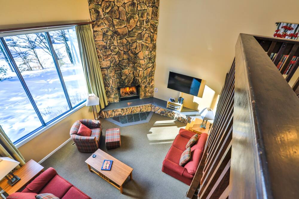 Photo of Livingroom in Lake Placid Club