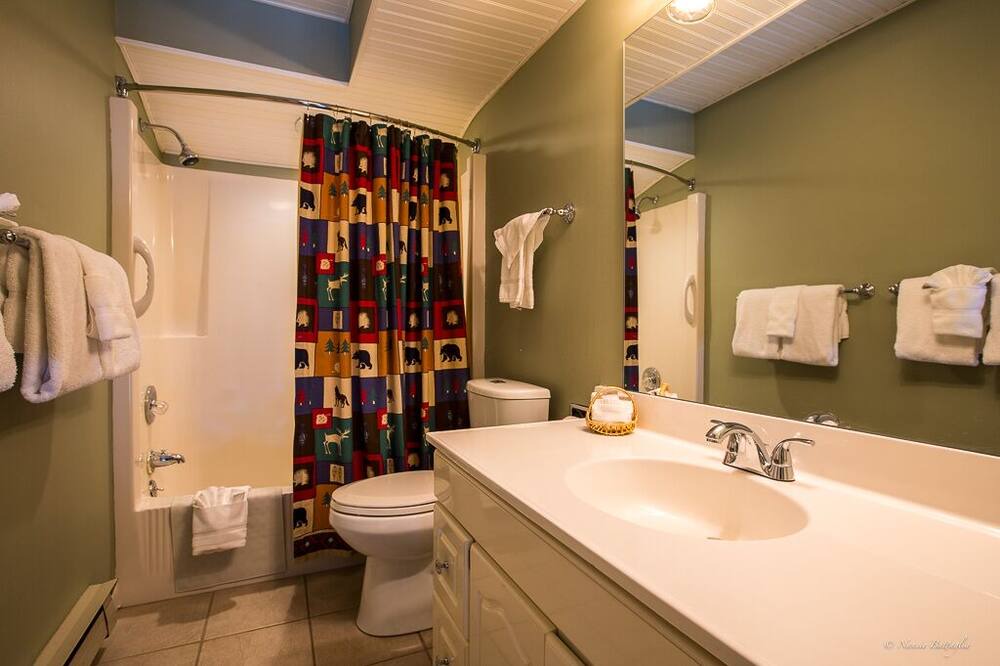 Photo of Bathroom in Lake Placid Club