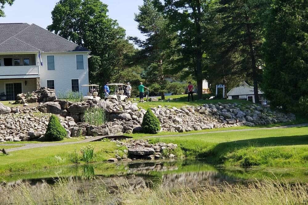 Photo of Bedroom in Batavia