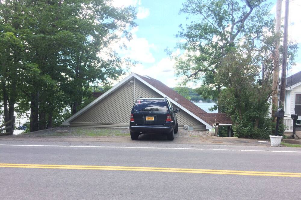 Photo of Others in Conesus