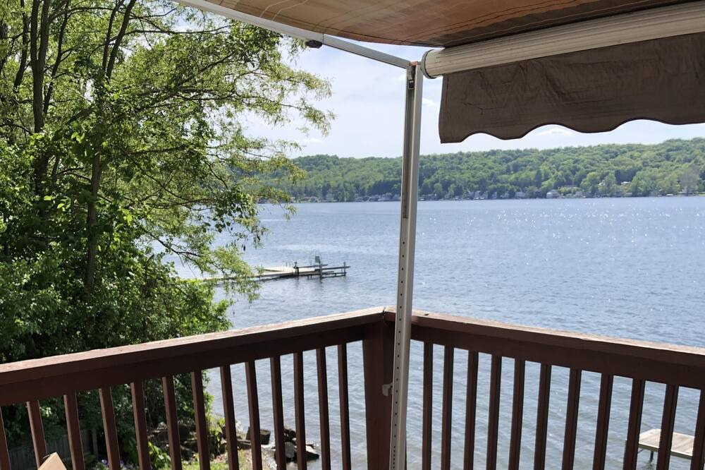 Photo of Patio Balcony in Conesus