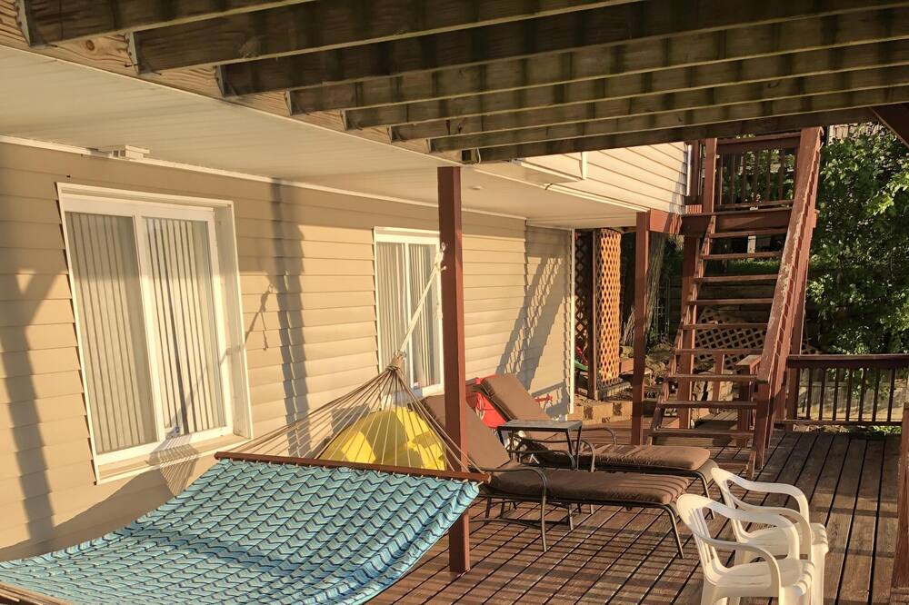Photo of Patio Balcony in Conesus
