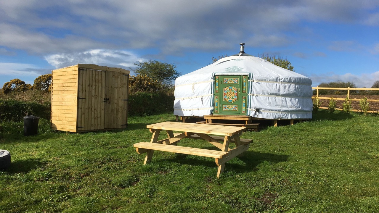 Photo of Buildings in Mabe