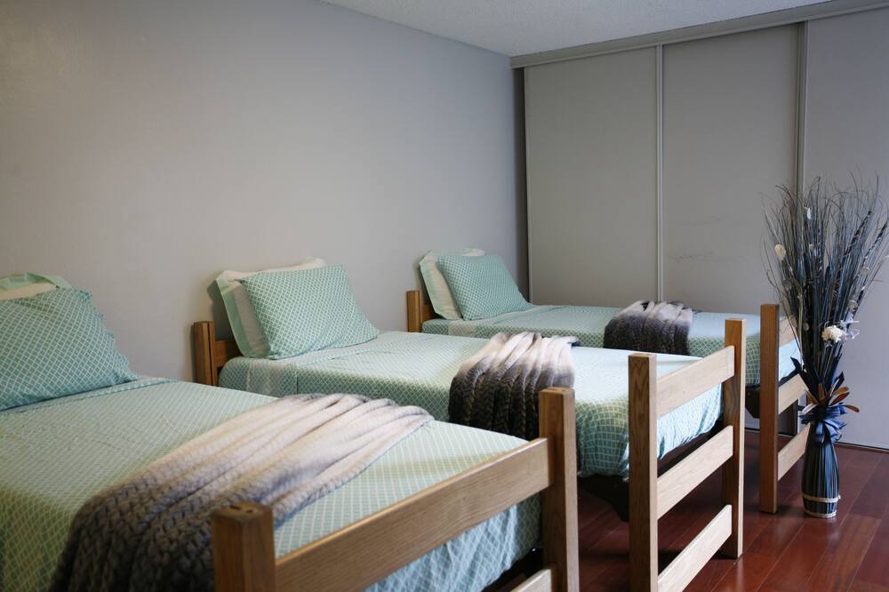 Photo of Bedroom in Clodine