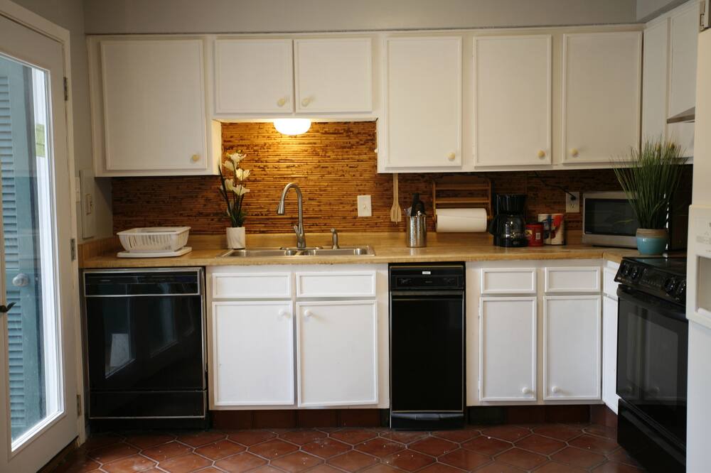 Photo of Kitchen in Clodine