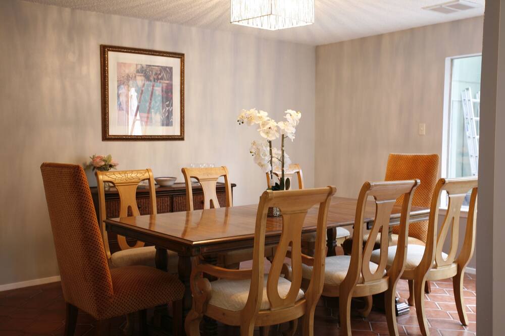Photo of Kitchen in Clodine