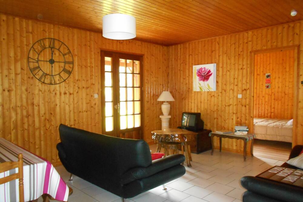 Photo of Livingroom in Marillet