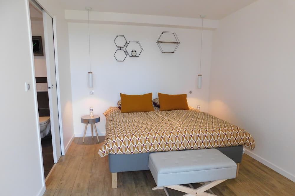 Photo of Bedroom in Chateauneuf-de-Galaure