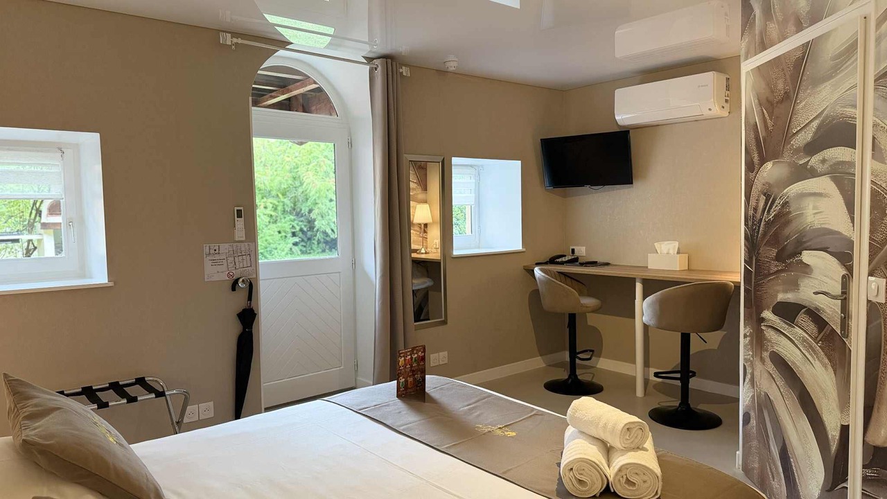 Photo of Bedroom in Chatillon-sur-Chalaronne