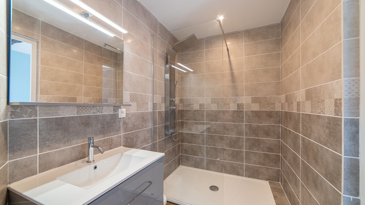 Photo of Bathroom in Chatillon-sur-Chalaronne