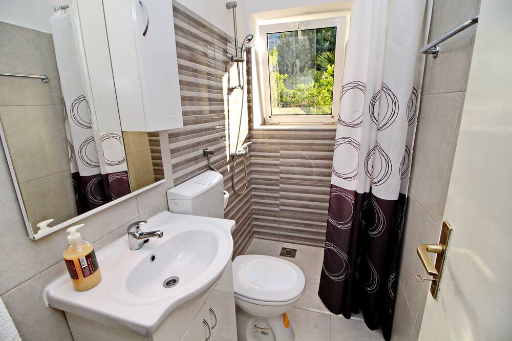 Photo of Bathroom in Okuklje