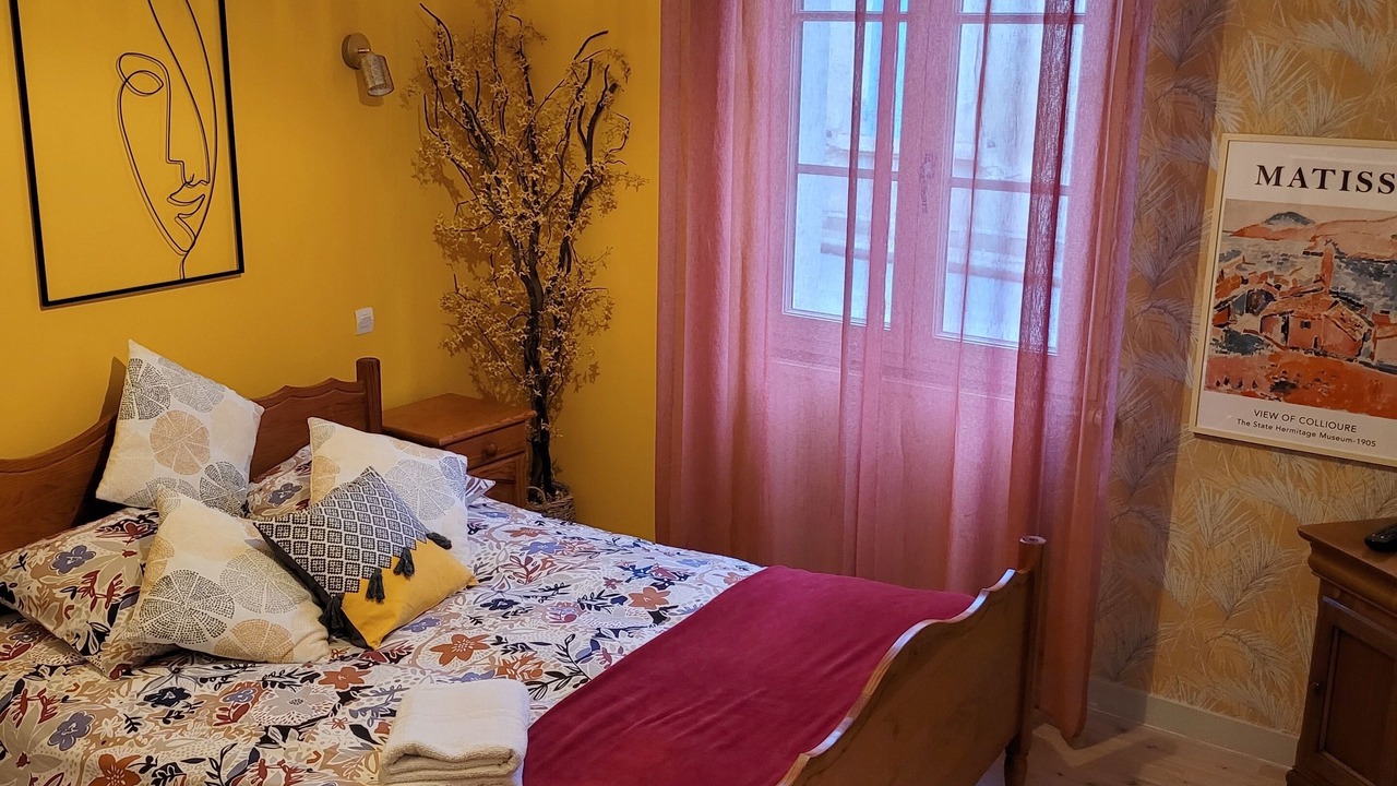 Photo of Bedroom in Oiron