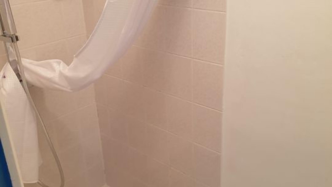 Photo of Bathroom in Oiron