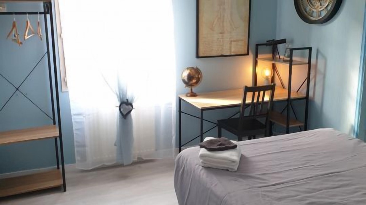 Photo of Bedroom in Oiron