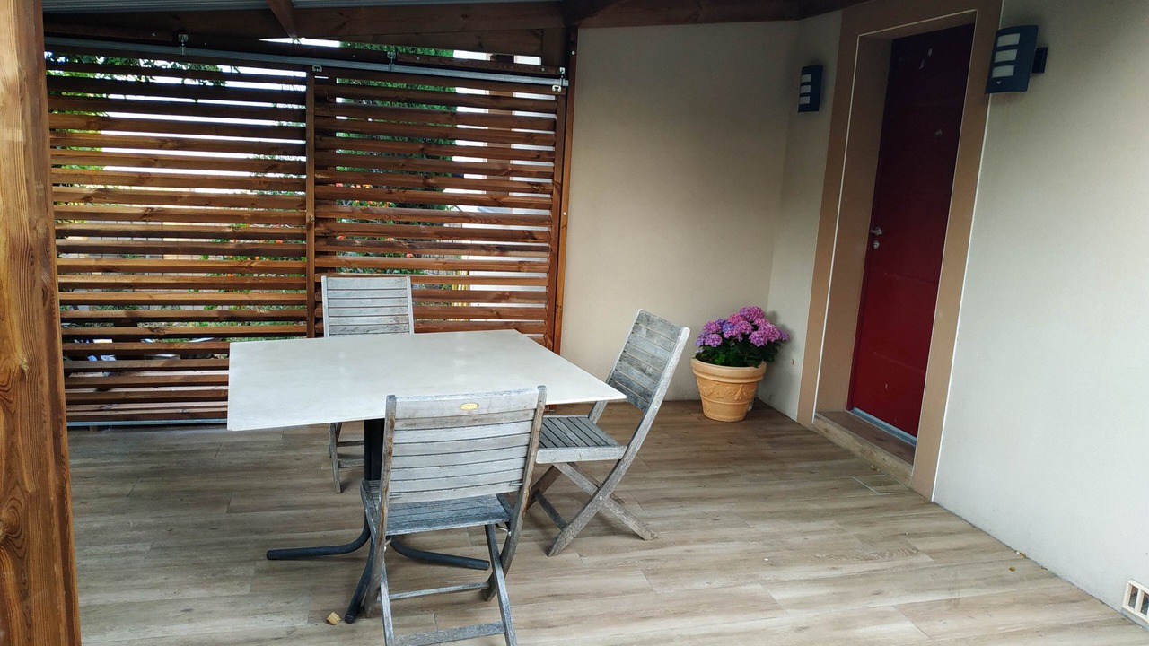 Photo of Outdoor in Saint-Genis