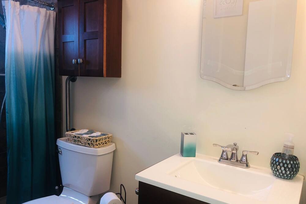 Photo of Bathroom in Royal Oak