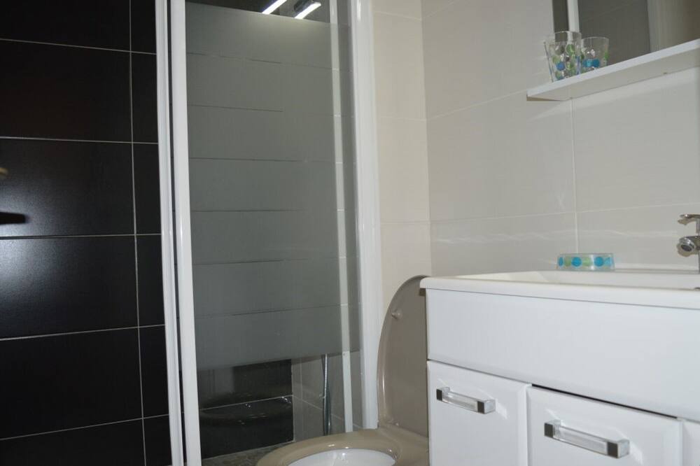 Photo of Bathroom in Saint-Cyprien Plage