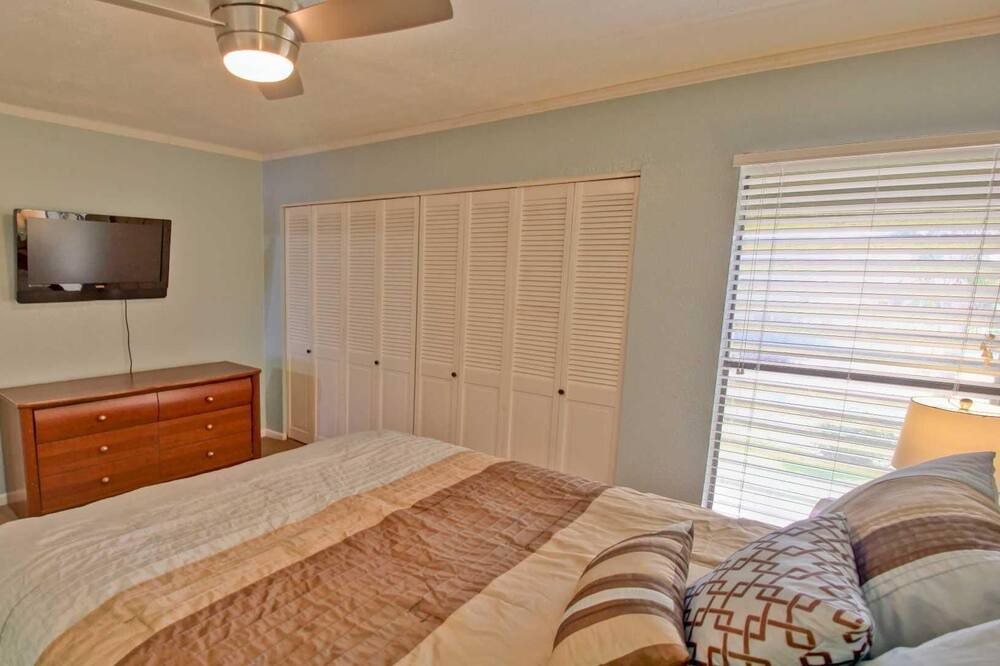 Photo of Bedroom in South Padre Island