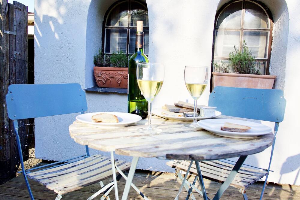Photo of Patio Balcony in Villennes-sur-Seine